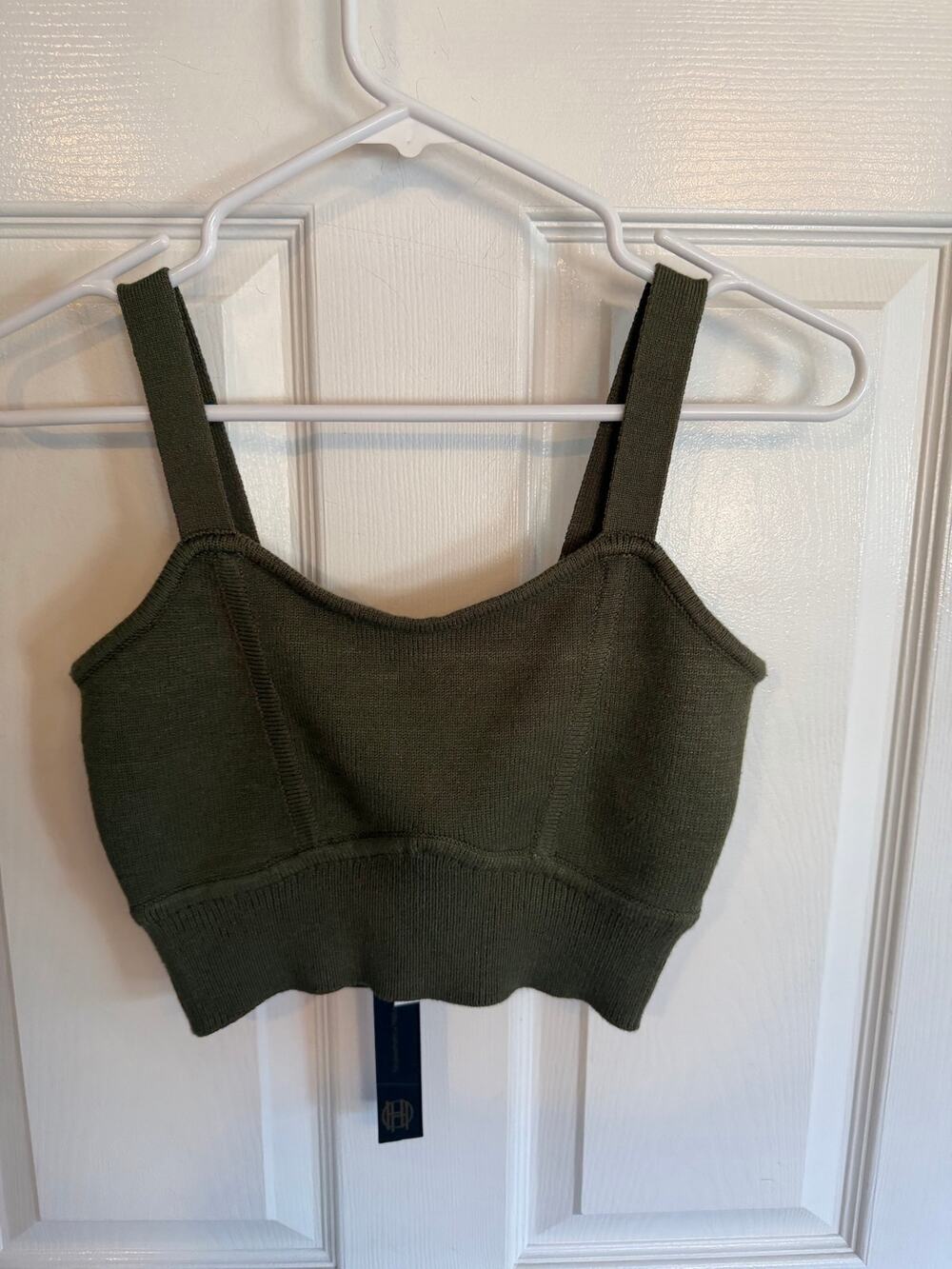 NWT House of Harlow Green Crop Top Size M.